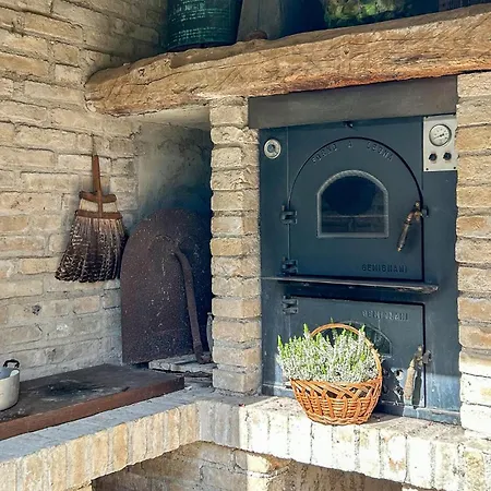 Casa vacanze 4 Bedroom Beautiful In *