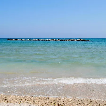 4 Bedroom Beautiful In * Acqualagna