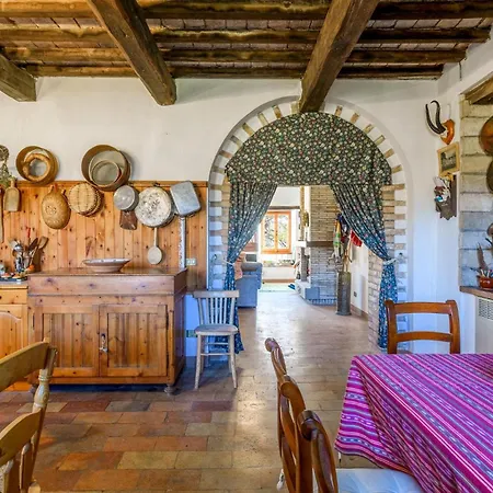 4 Bedroom Beautiful In